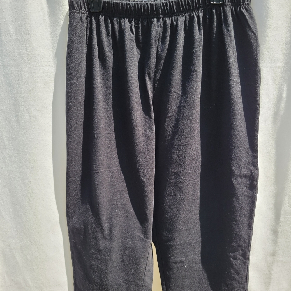 Woman Within black Capri